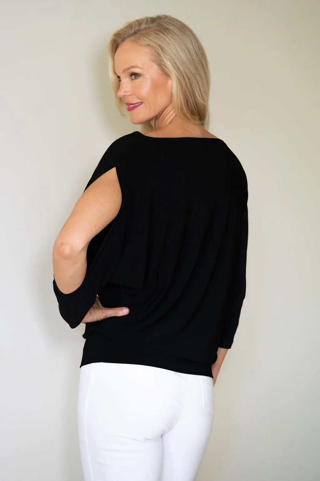 4488 Dolman Top - Black