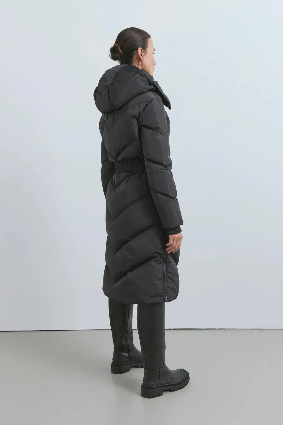 Woods Long Puffer Black